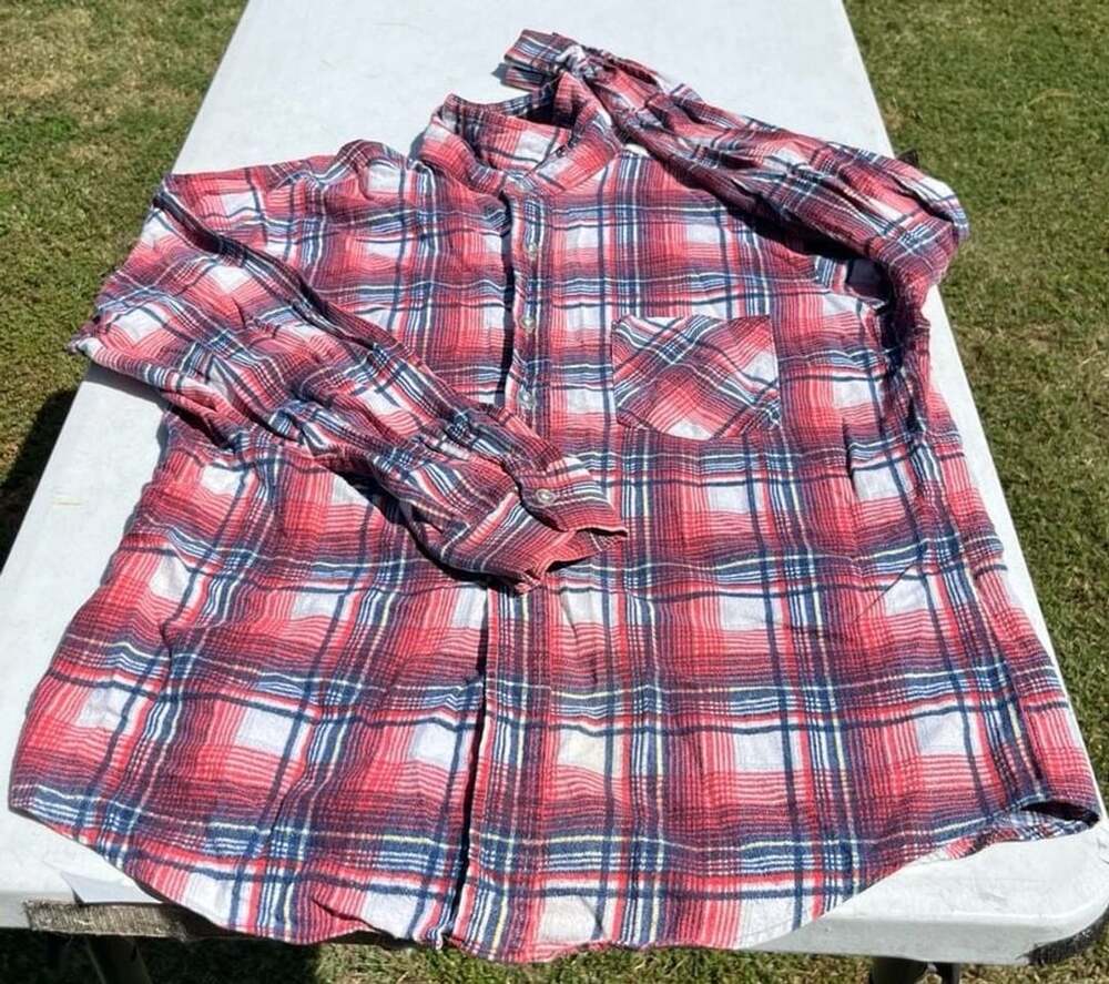 Vintage Sears Perma-Prest Plaid Flannel Shirt Red Blue White Size L 16-16.5